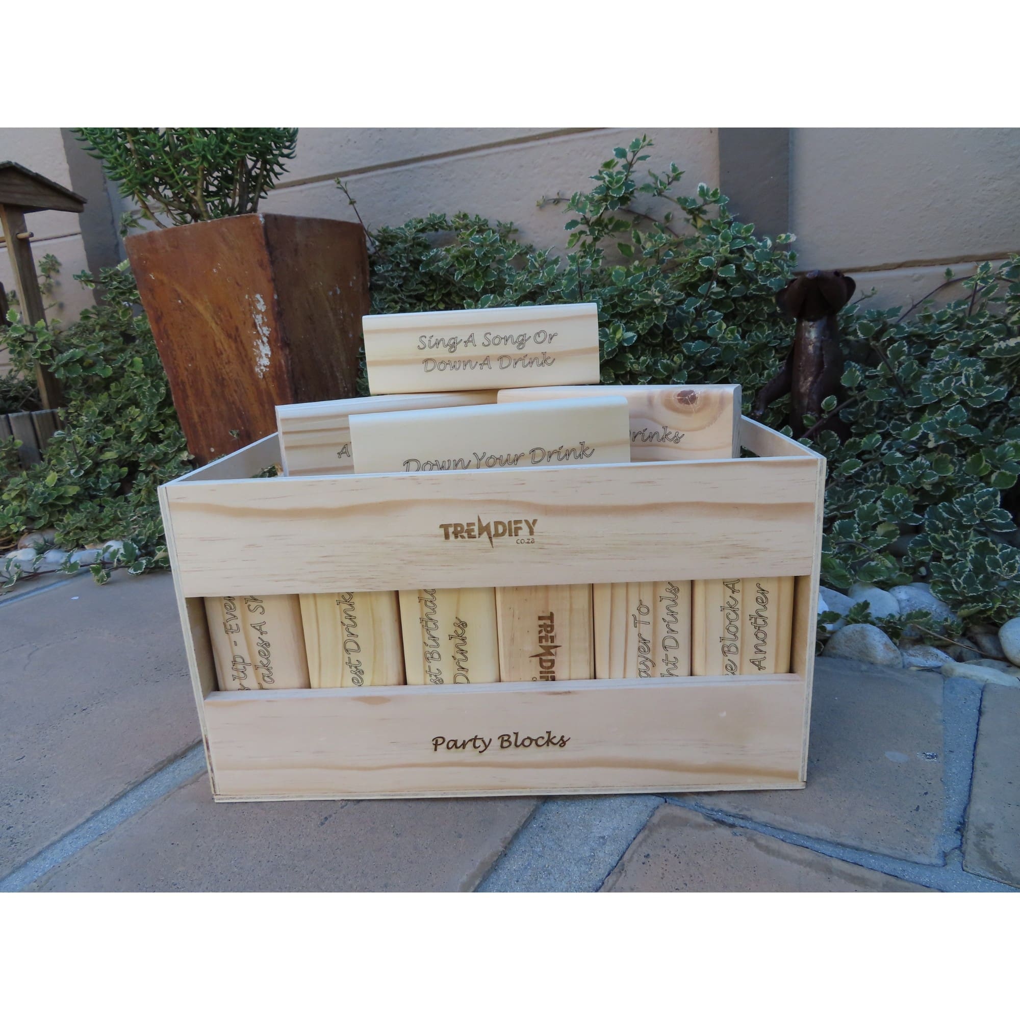 Party Jenga crate lifestyle 2000×2000